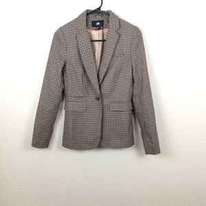 H&M Plaid 2 Peice Blazer and Shorts Career Set